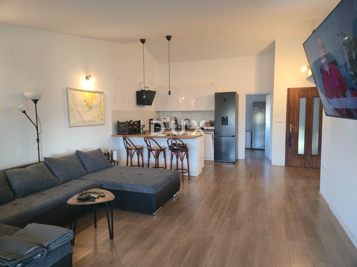 ISTRA, VALBANDON, FAŽANA - Prostorno stanovanje na odlični lokaciji