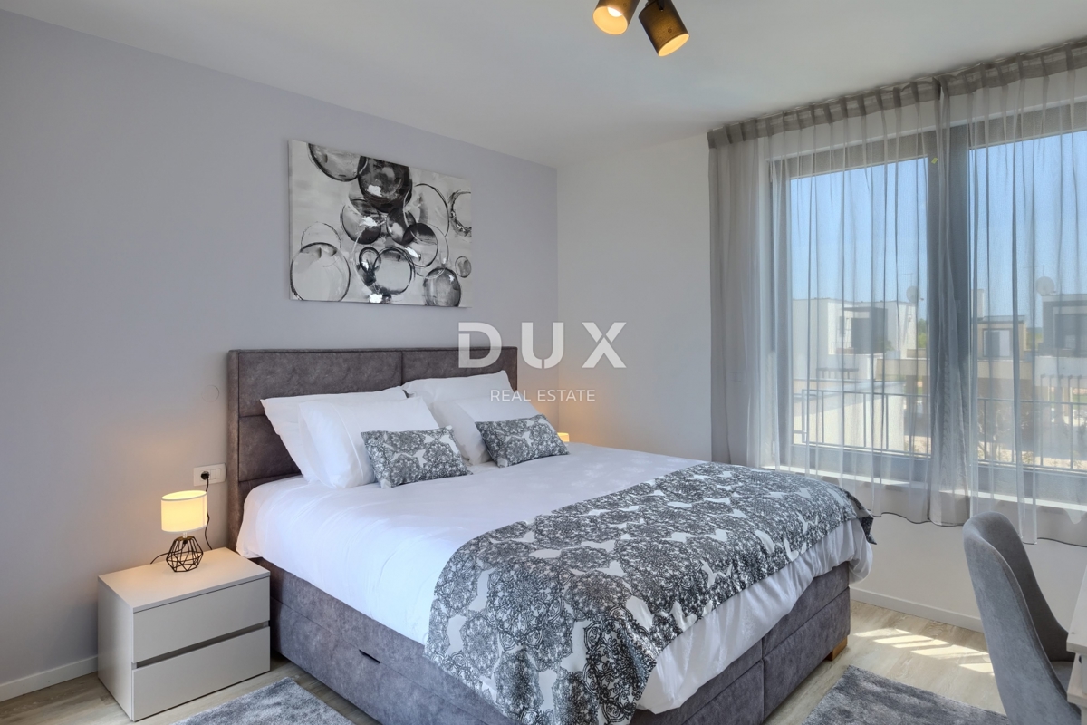 ISTRA, BRTONIGLA - Elegantna vila, popolna kombinacija razkošja in miru