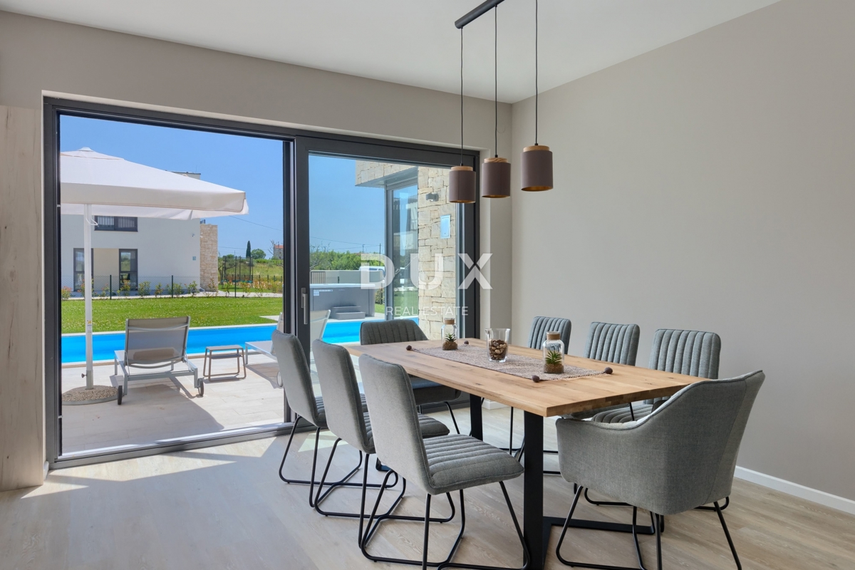 ISTRA, BRTONIGLA - Elegantna vila, popolna kombinacija razkošja in miru