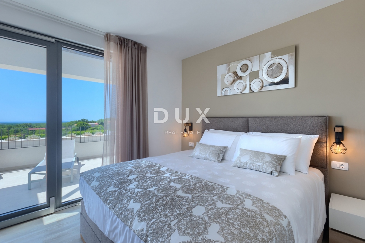 ISTRA, BRTONIGLA - Elegantna vila, popolna kombinacija razkošja in miru