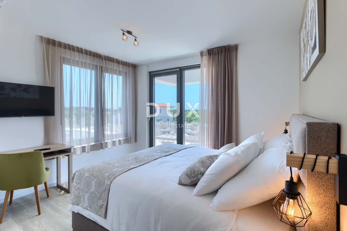 ISTRA, BRTONIGLA - Elegantna vila, popolna kombinacija razkošja in miru