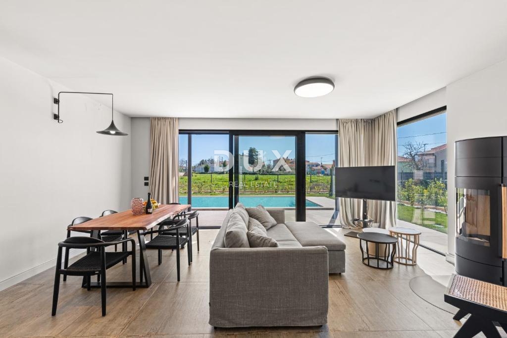 ISTRA, KRNICA - Moderna vila na mirni lokaciji v bližini plaž