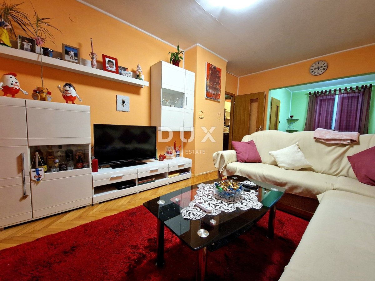 RIJEKA, ŠKURINJE - 2-sobno stanovanje z ložo in pogledom na morje na iskani lokaciji