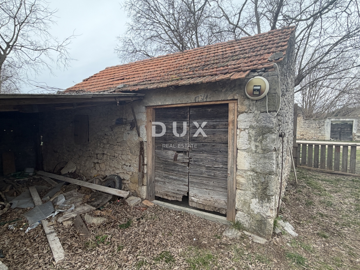 ZADAR, ZEMUNIK DONJI - Zemljišče 2432m²