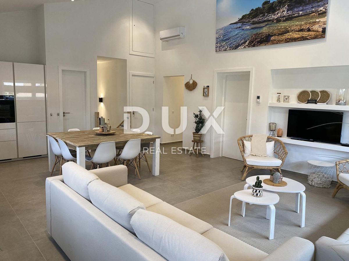 ISTRA, PREMANTURA - Čudovit apartma z dvoriščem