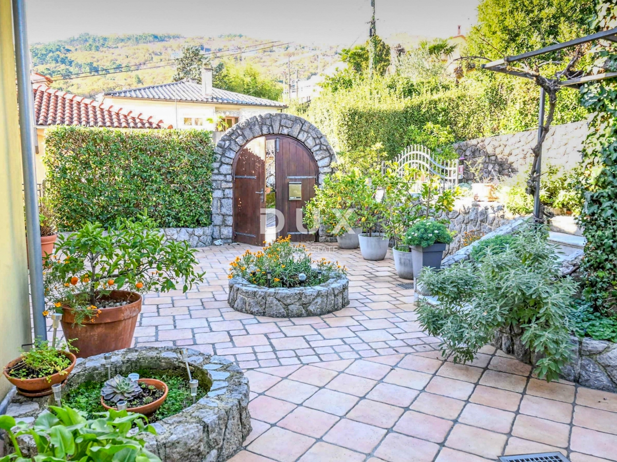 Hiša Opatija - Centar, Opatija, 469m2