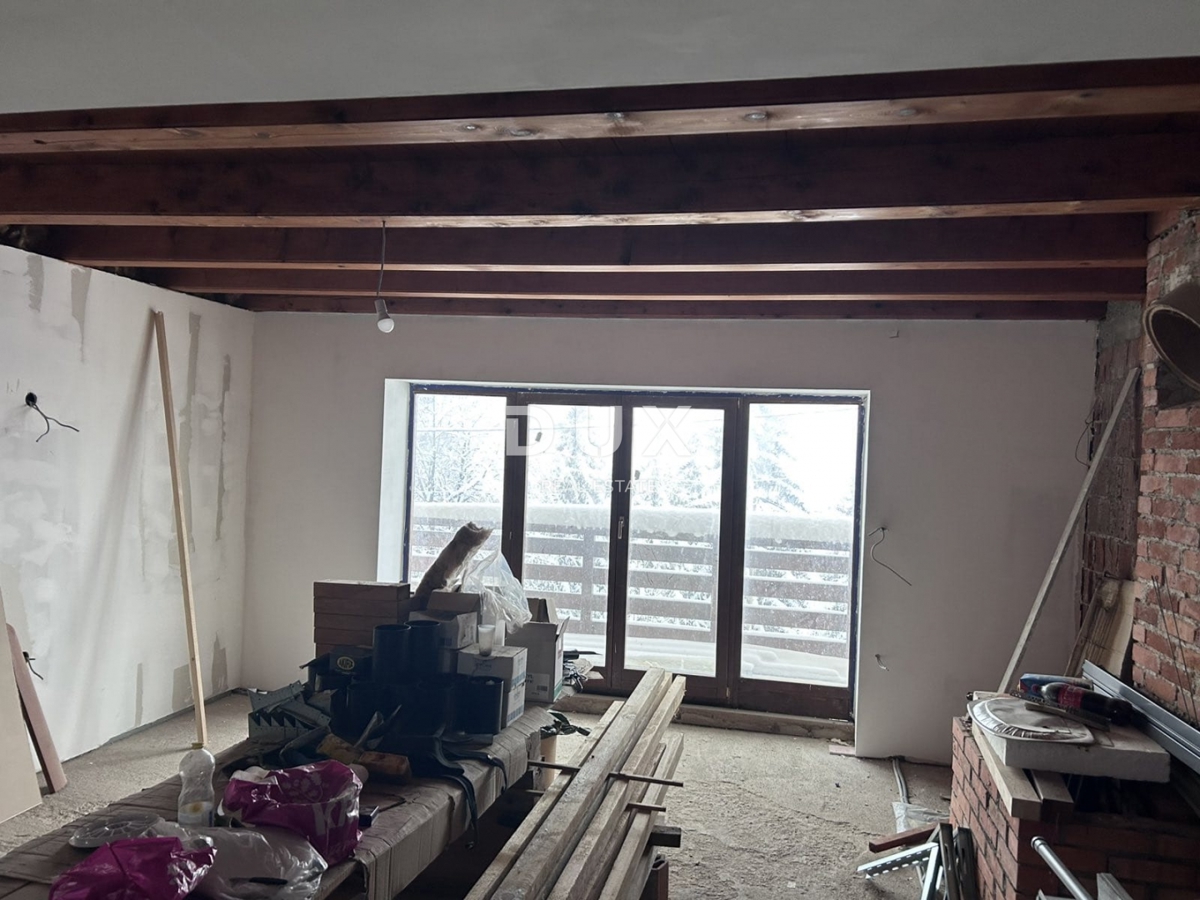 Hiša Ravna Gora, 380m2