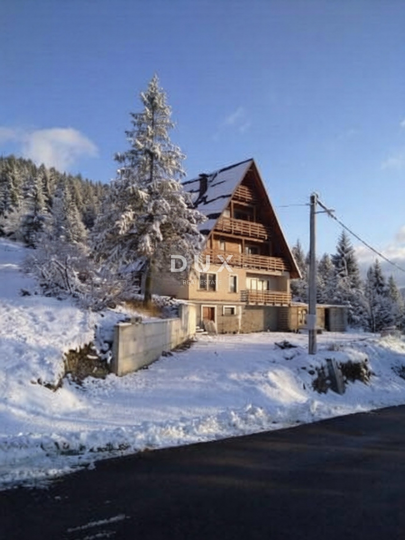 Hiša Ravna Gora, 380m2