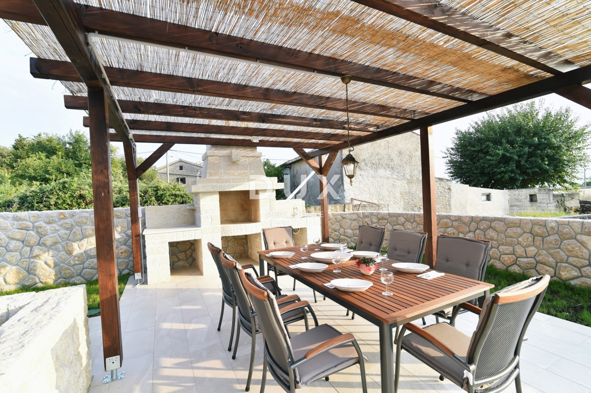 Hiša Brzac, Krk, 350m2