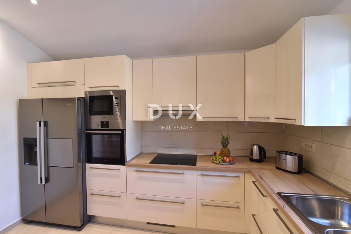 Hiša Brzac, Krk, 350m2