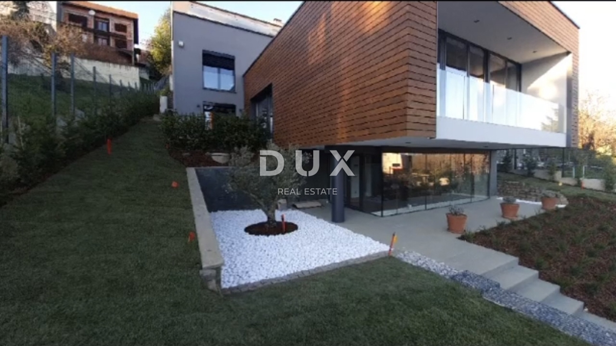 ZAGREB - Prestižna vila na odlični lokaciji!