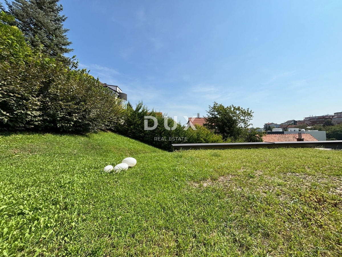ZAGREB - Prestižna vila na odlični lokaciji!