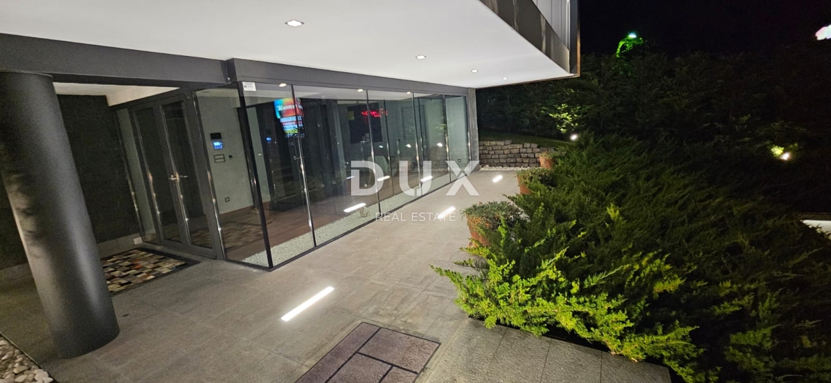 ZAGREB - Prestižna vila na odlični lokaciji!