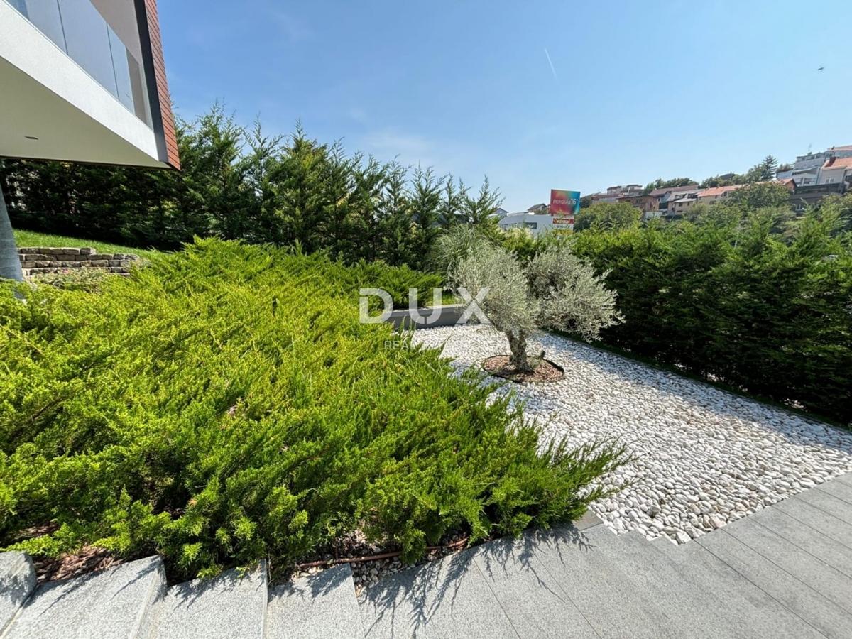 ZAGREB - Prestižna vila na odlični lokaciji!