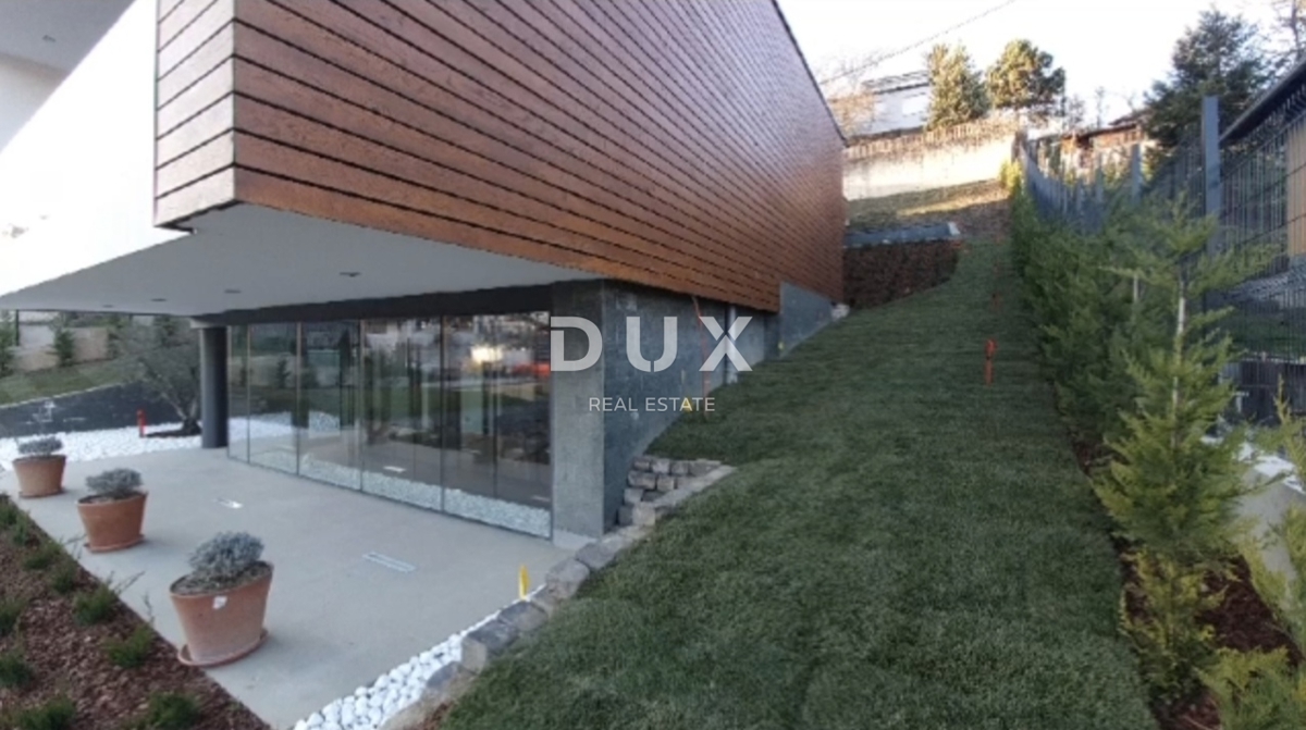 ZAGREB - Prestižna vila na odlični lokaciji!