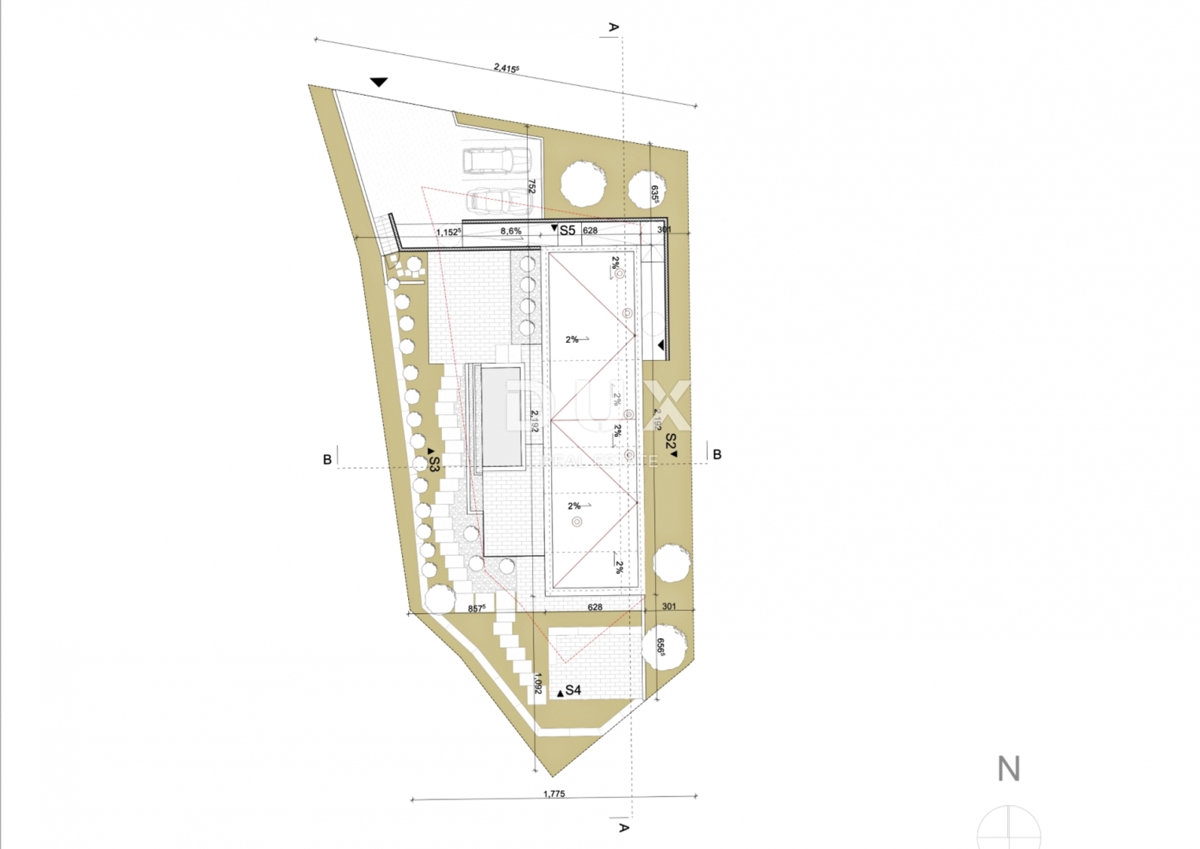 ISTRA, MOTOVUN - Zemljišče z gradbenim dovoljenjem in panoramskim razgledom