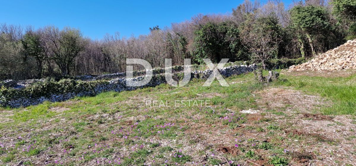 ISTRA, RABAC - Prostorno gradbeno zemljišče z gradbenim dovoljenjem - Pogled na morje!