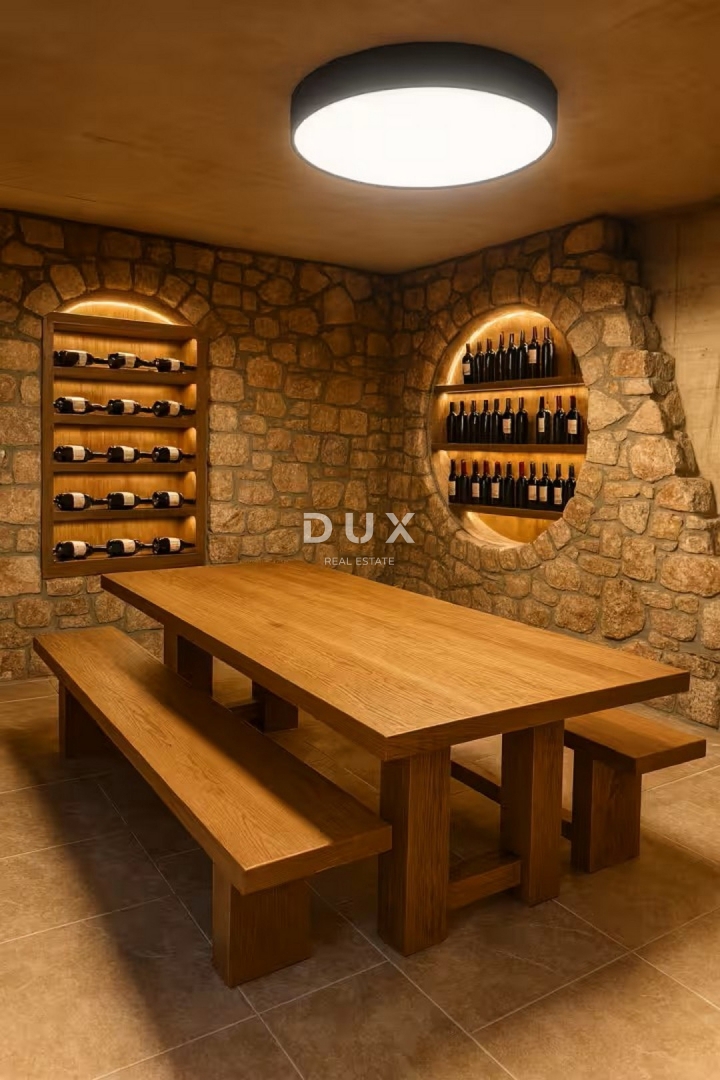 Hiša Risika, Vrbnik, 422m2