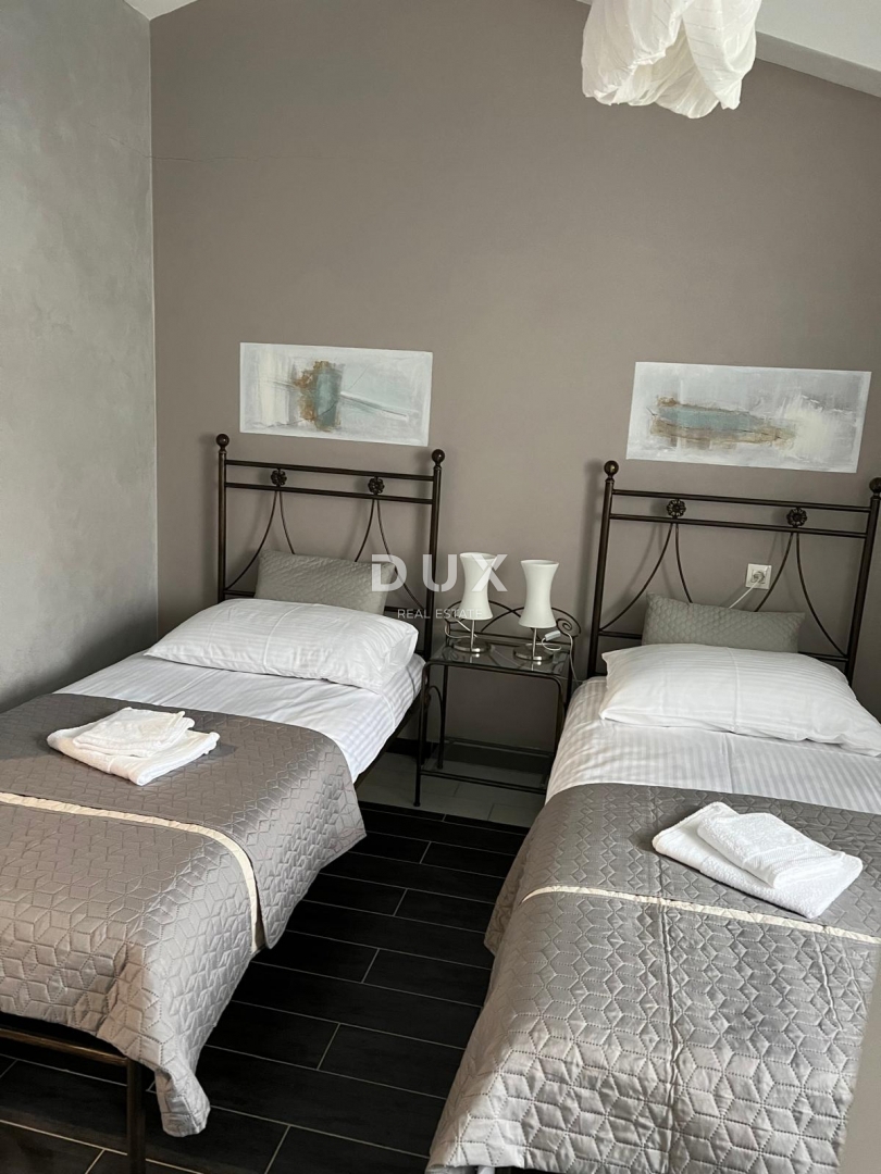 ISTRA, LABIN - Hiša z bazenom na mirni lokaciji