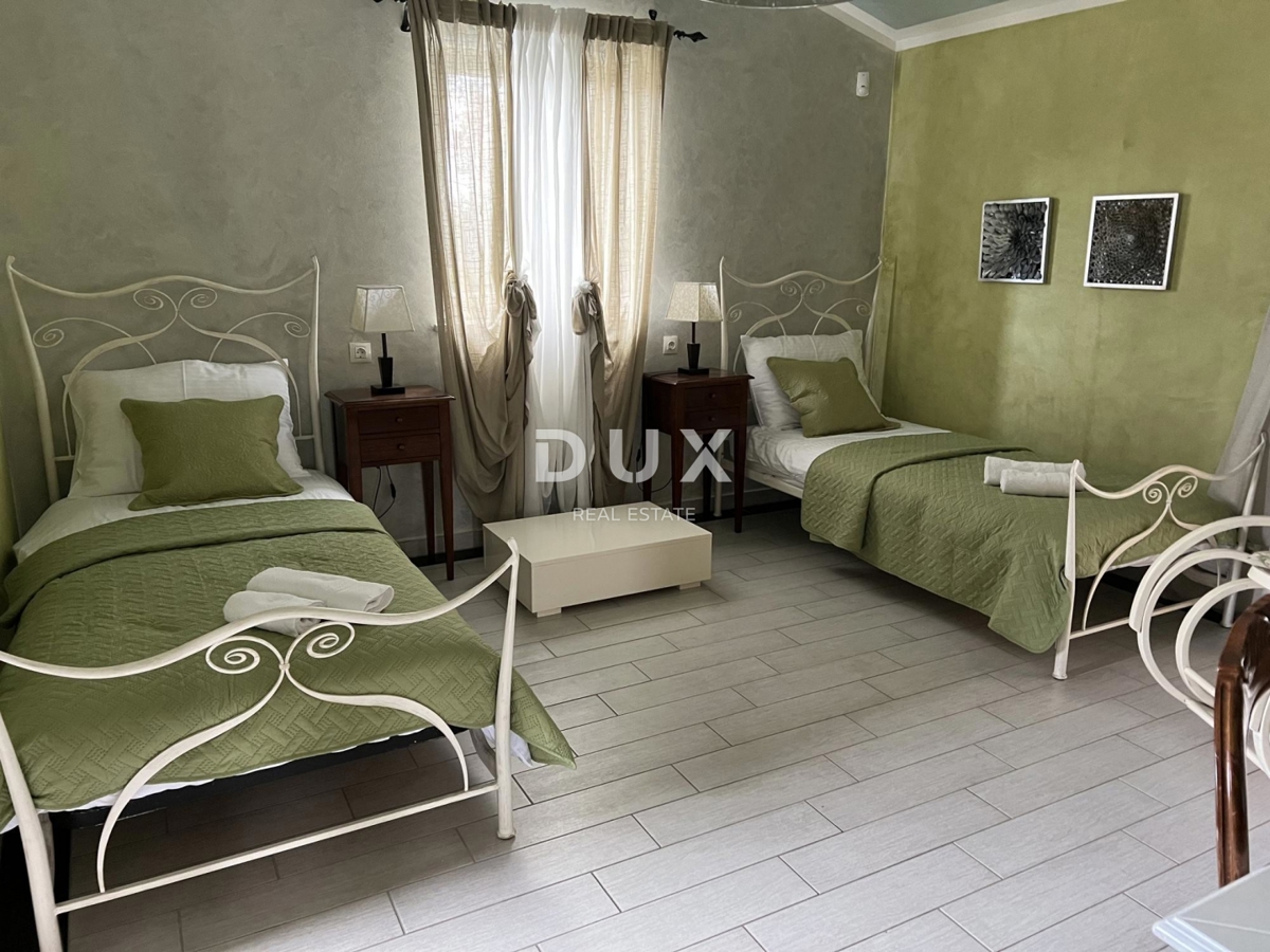 ISTRA, LABIN - Hiša z bazenom na mirni lokaciji