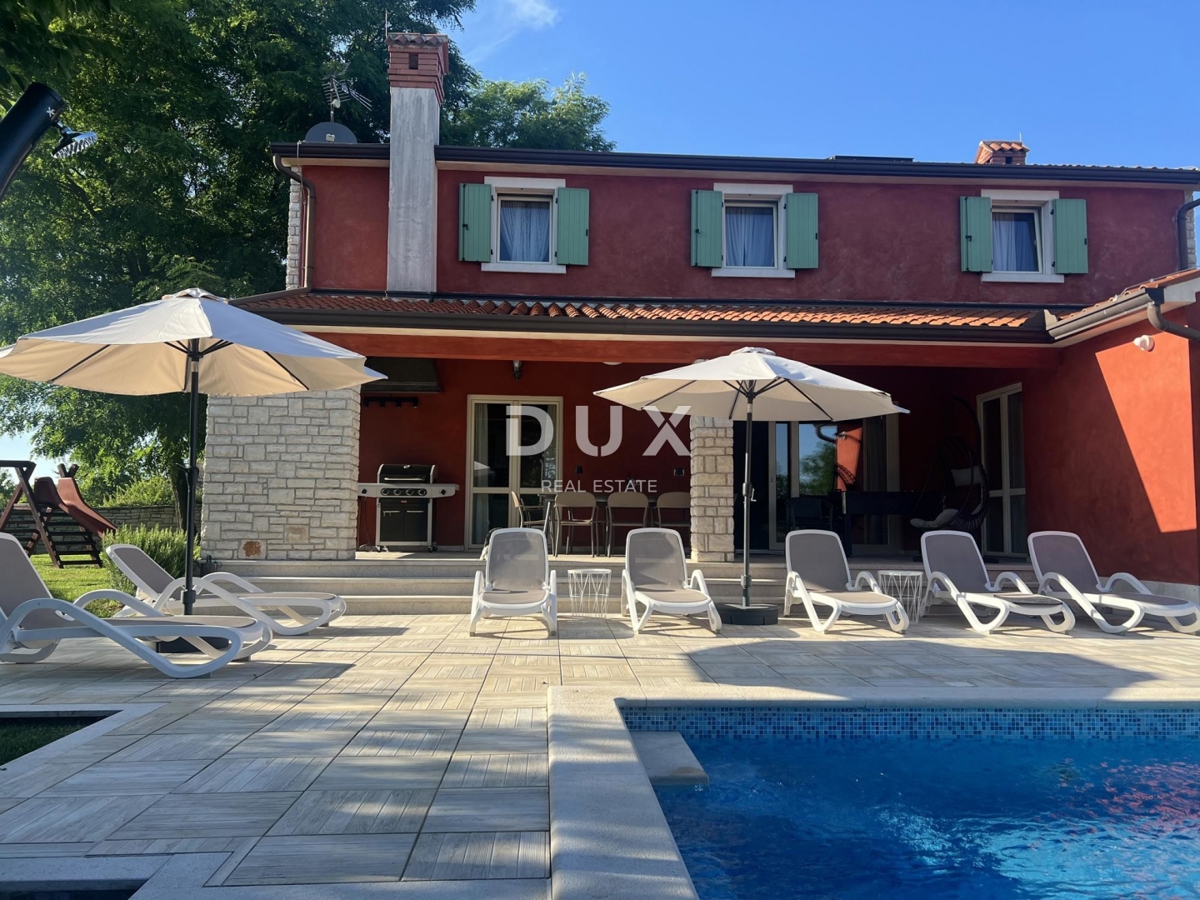 ISTRA, LABIN - Hiša z bazenom na mirni lokaciji