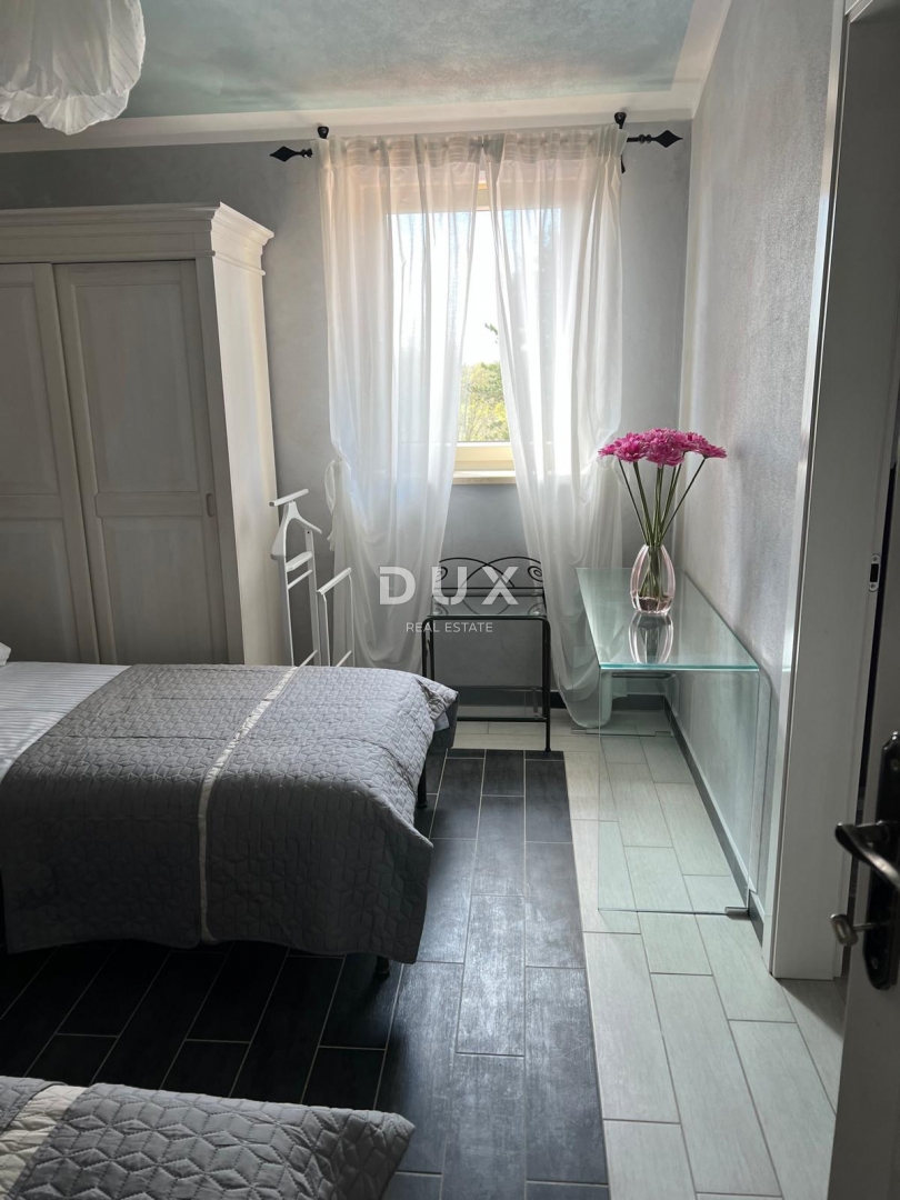 ISTRA, LABIN - Hiša z bazenom na mirni lokaciji