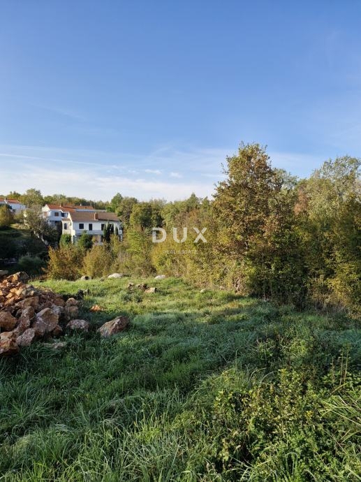 Zemljišče Hlapa, Dobrinj, 917m2