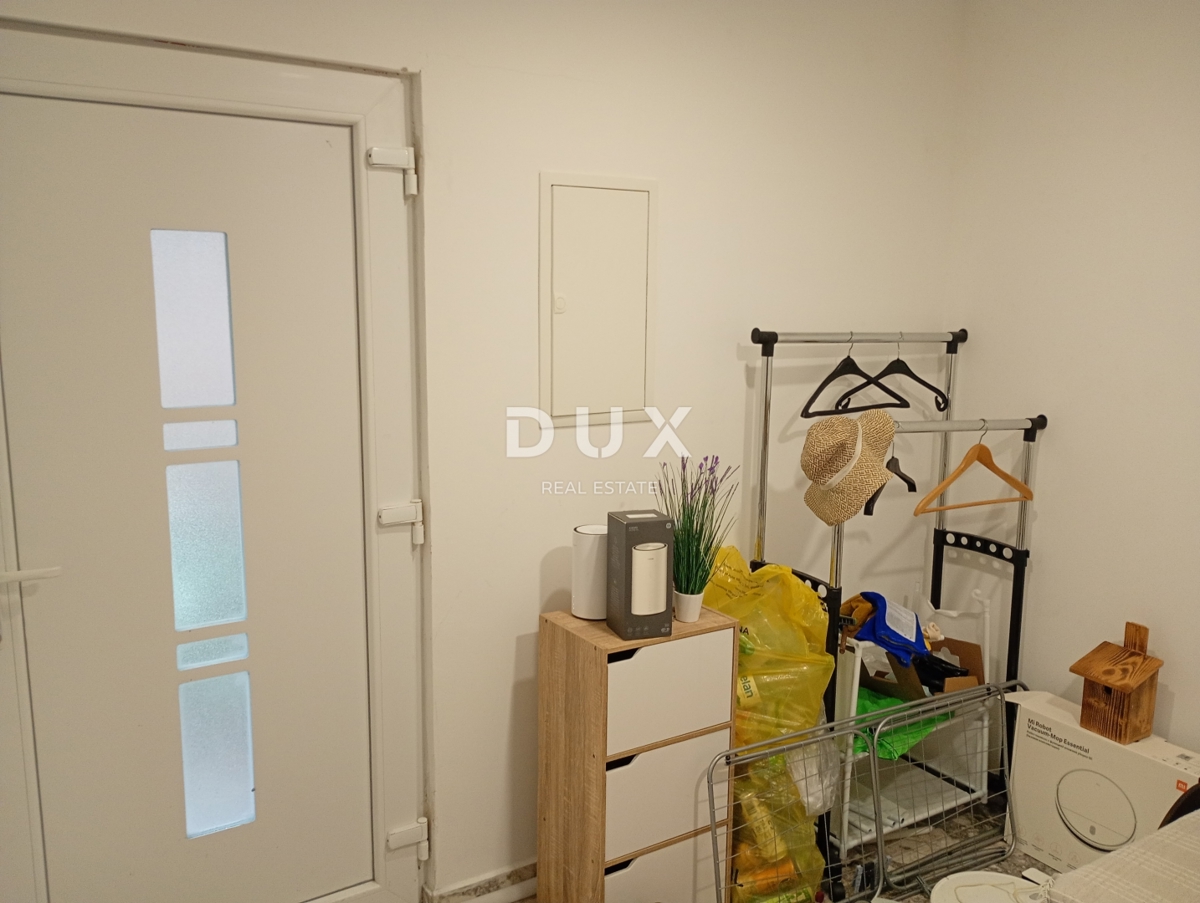 KASTAV - Samostojna hiša 210 m2, gradnja začeta