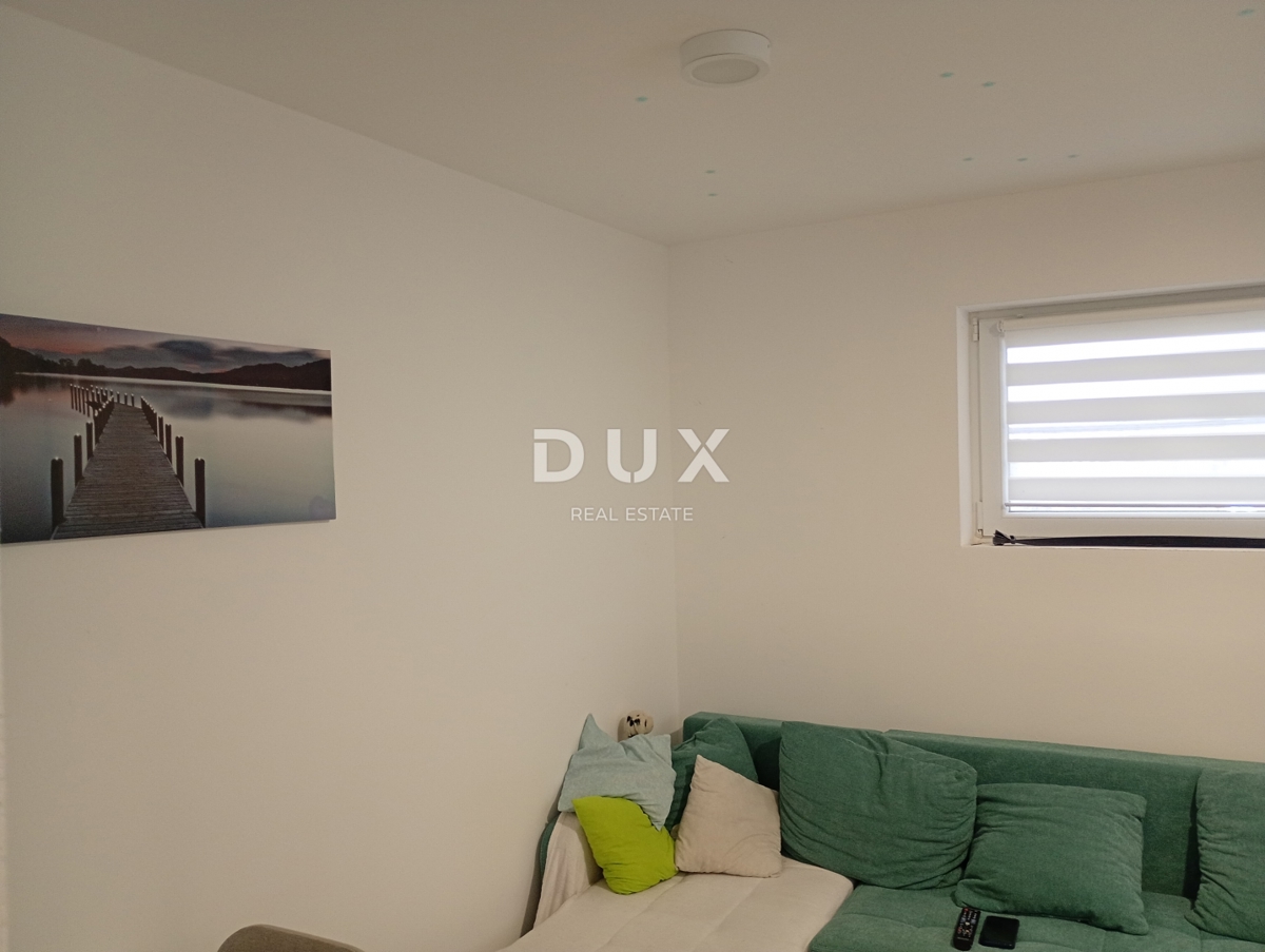 KASTAV - Samostojna hiša 210 m2, gradnja začeta