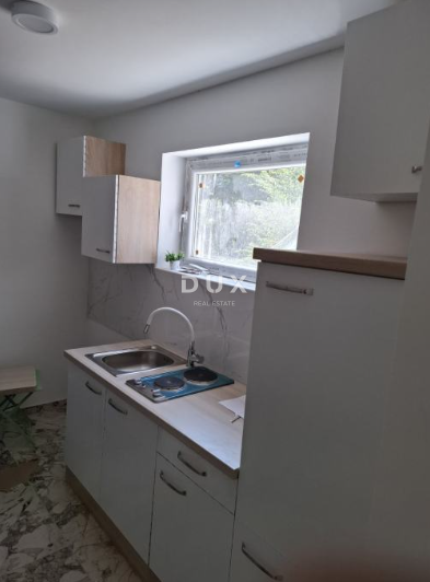 KASTAV - Samostojna hiša 210 m2, gradnja začeta