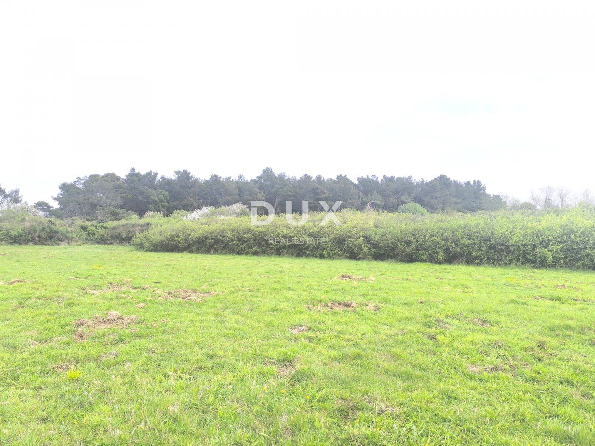 Zemljišče Premantura, Medulin, 1.010m2