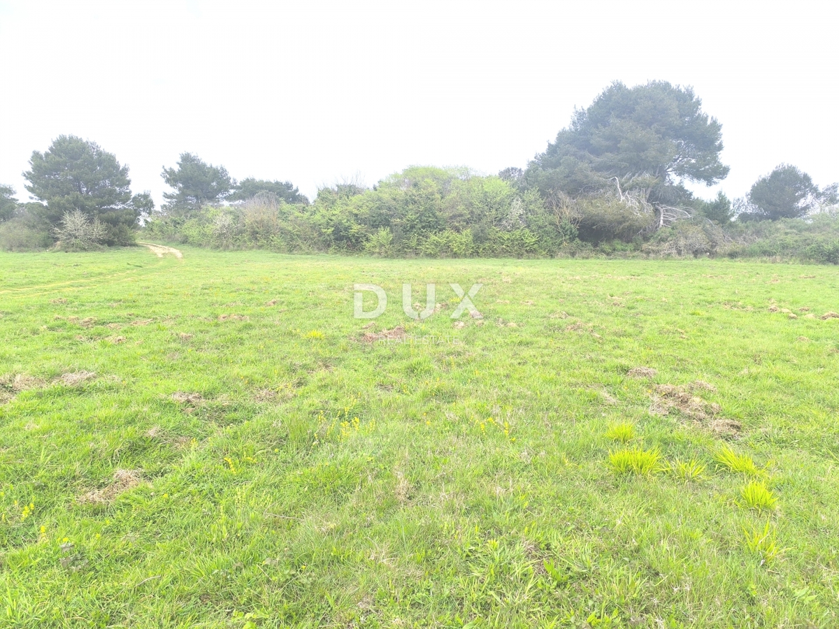 Zemljišče Premantura, Medulin, 1.010m2