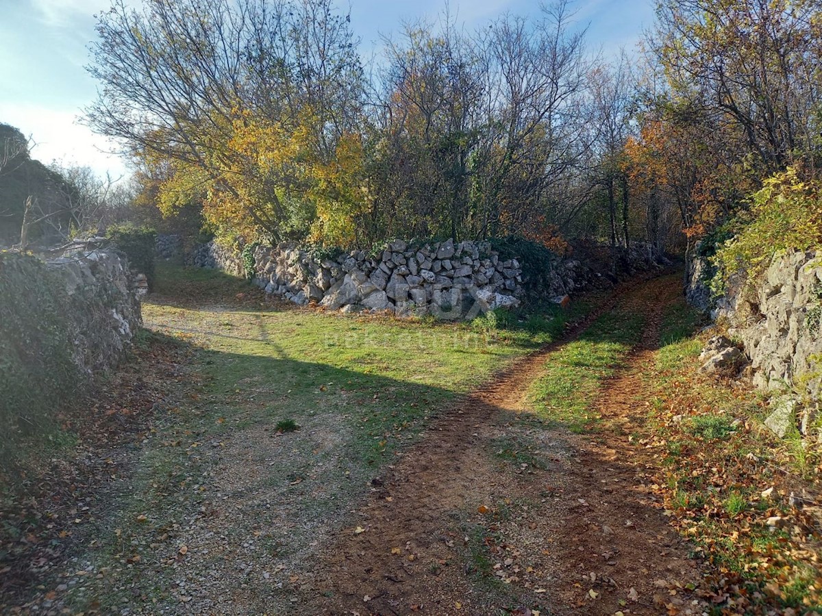 Kras, Dobrinj, 450m2