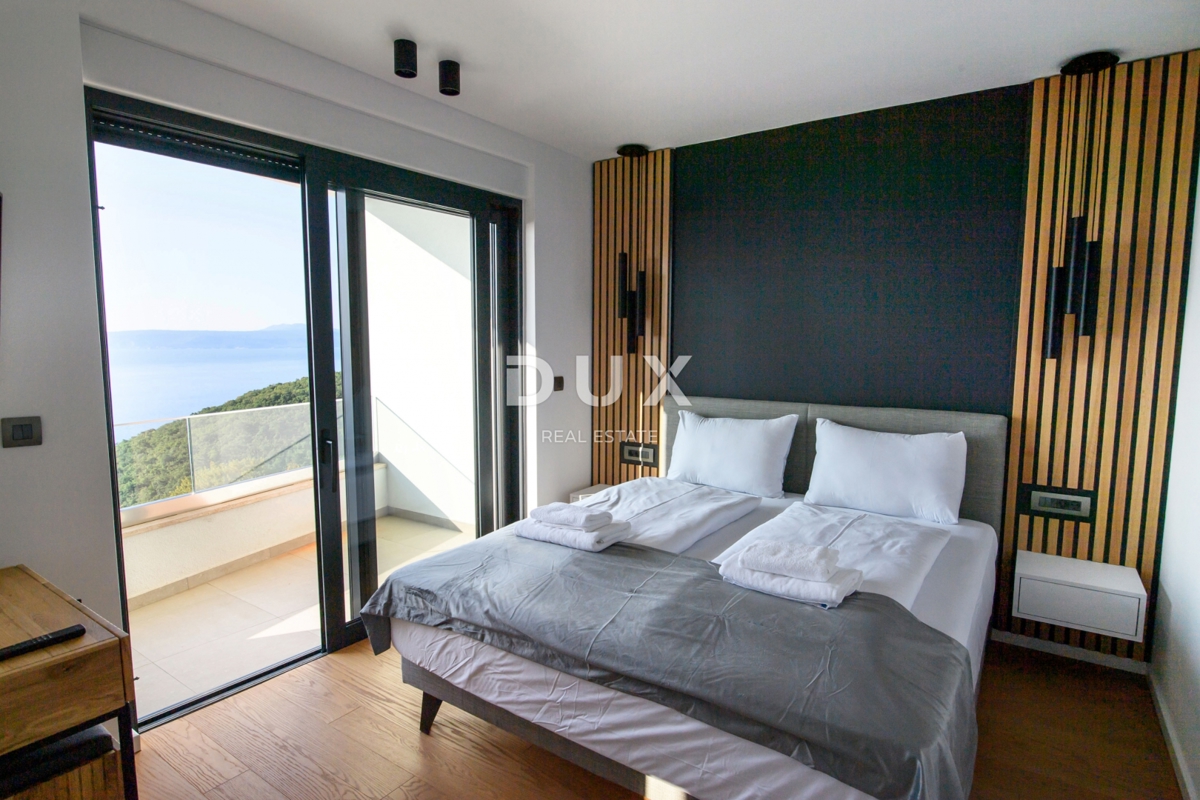 OPATIJA, MEDVEJA - Vila s panoramskim razgledom in bazenom