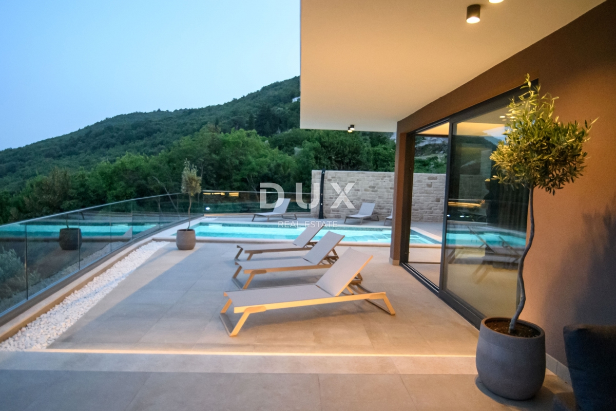 OPATIJA, MEDVEJA - Vila s panoramskim razgledom in bazenom