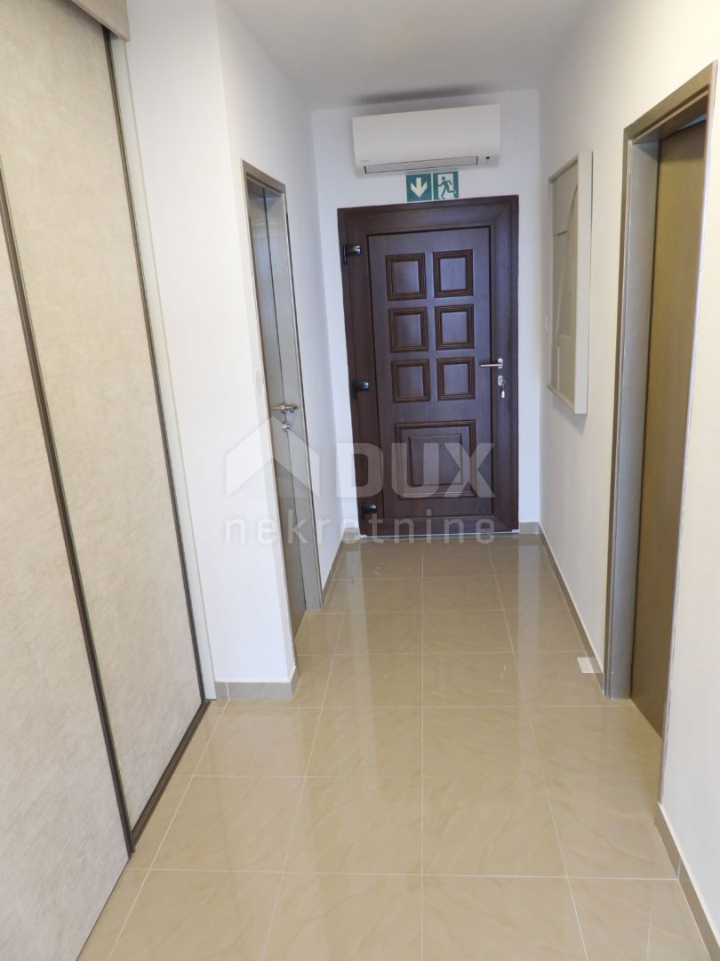 Volosko, Opatija, 121m2