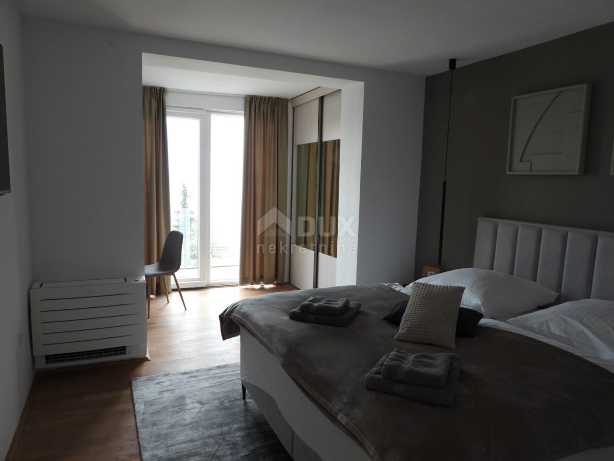 Volosko, Opatija, 121m2