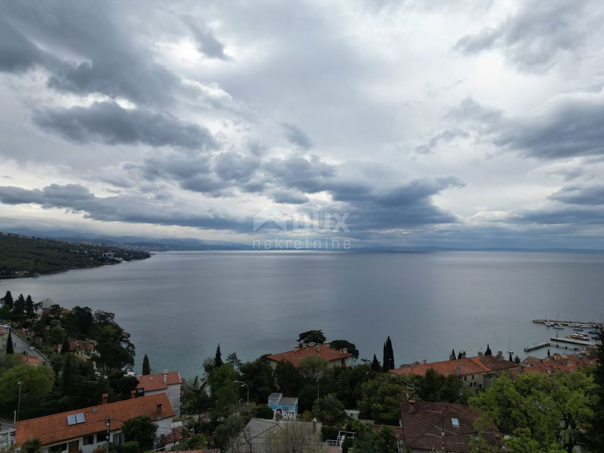 Volosko, Opatija, 121m2