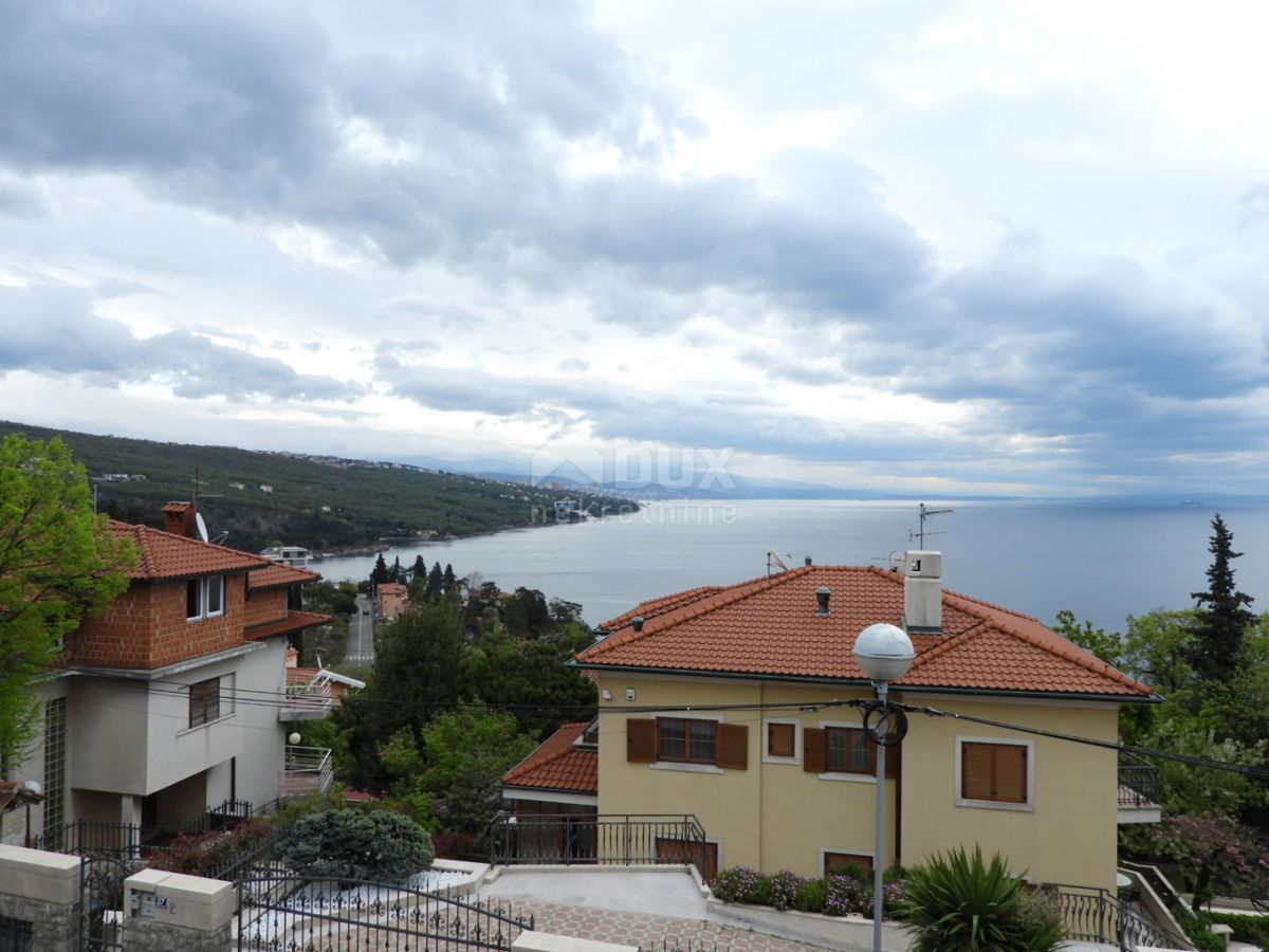 Volosko, Opatija, 121m2