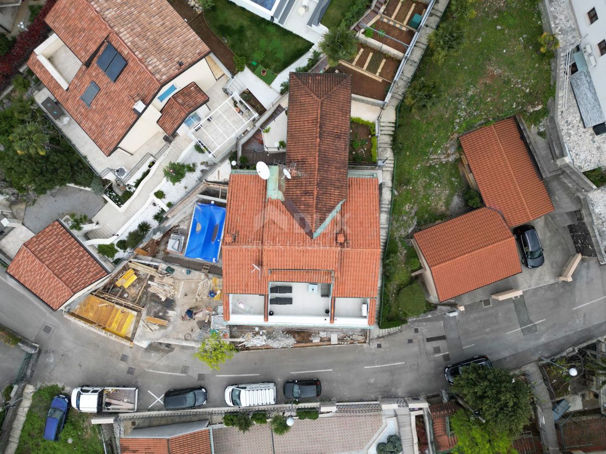 Volosko, Opatija, 121m2