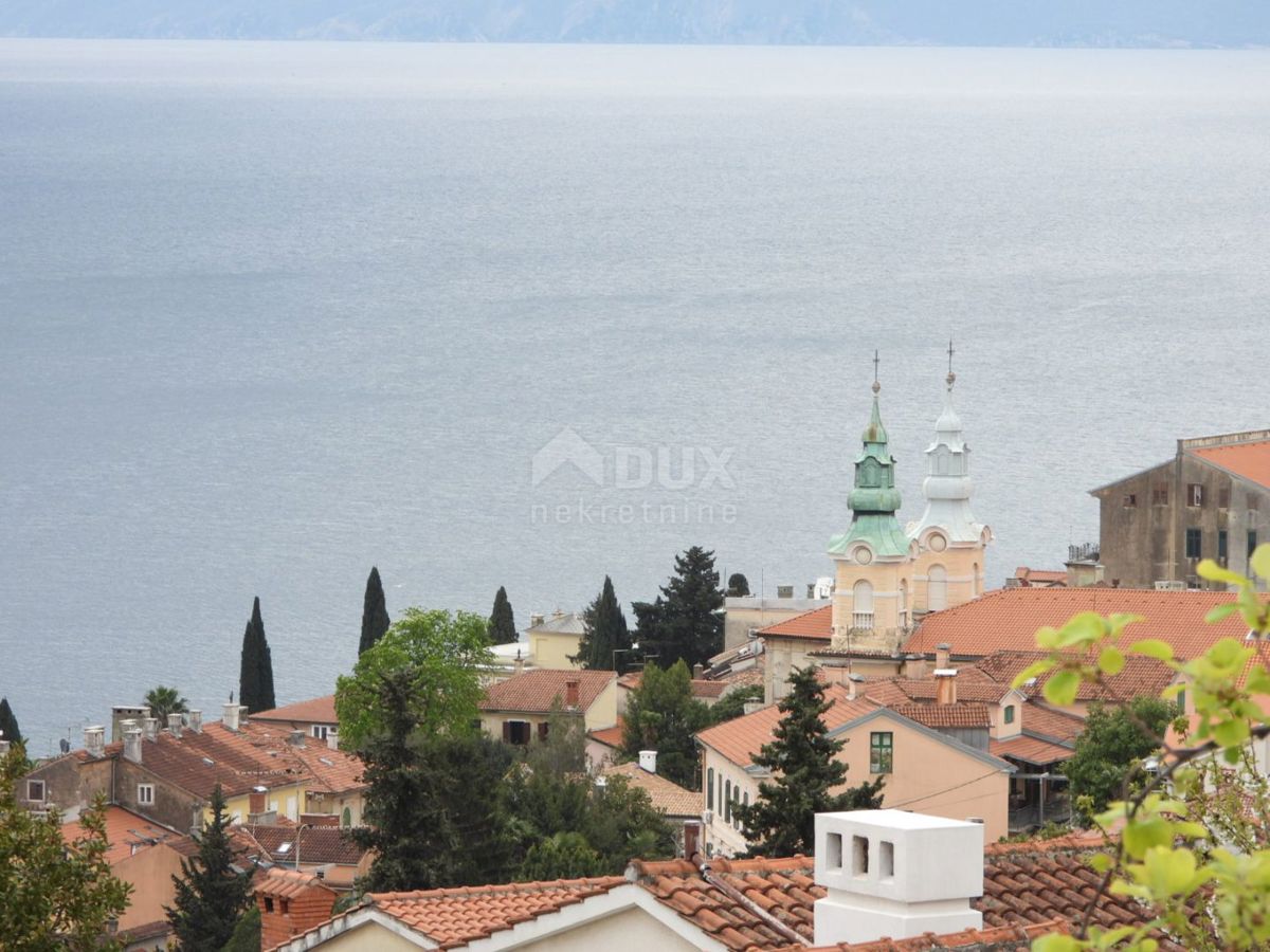 Volosko, Opatija, 121m2