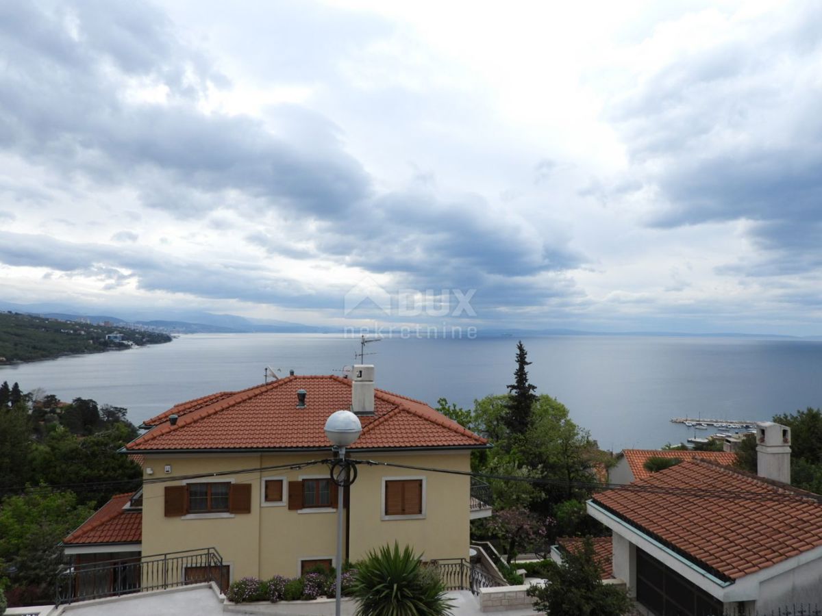 Volosko, Opatija, 121m2