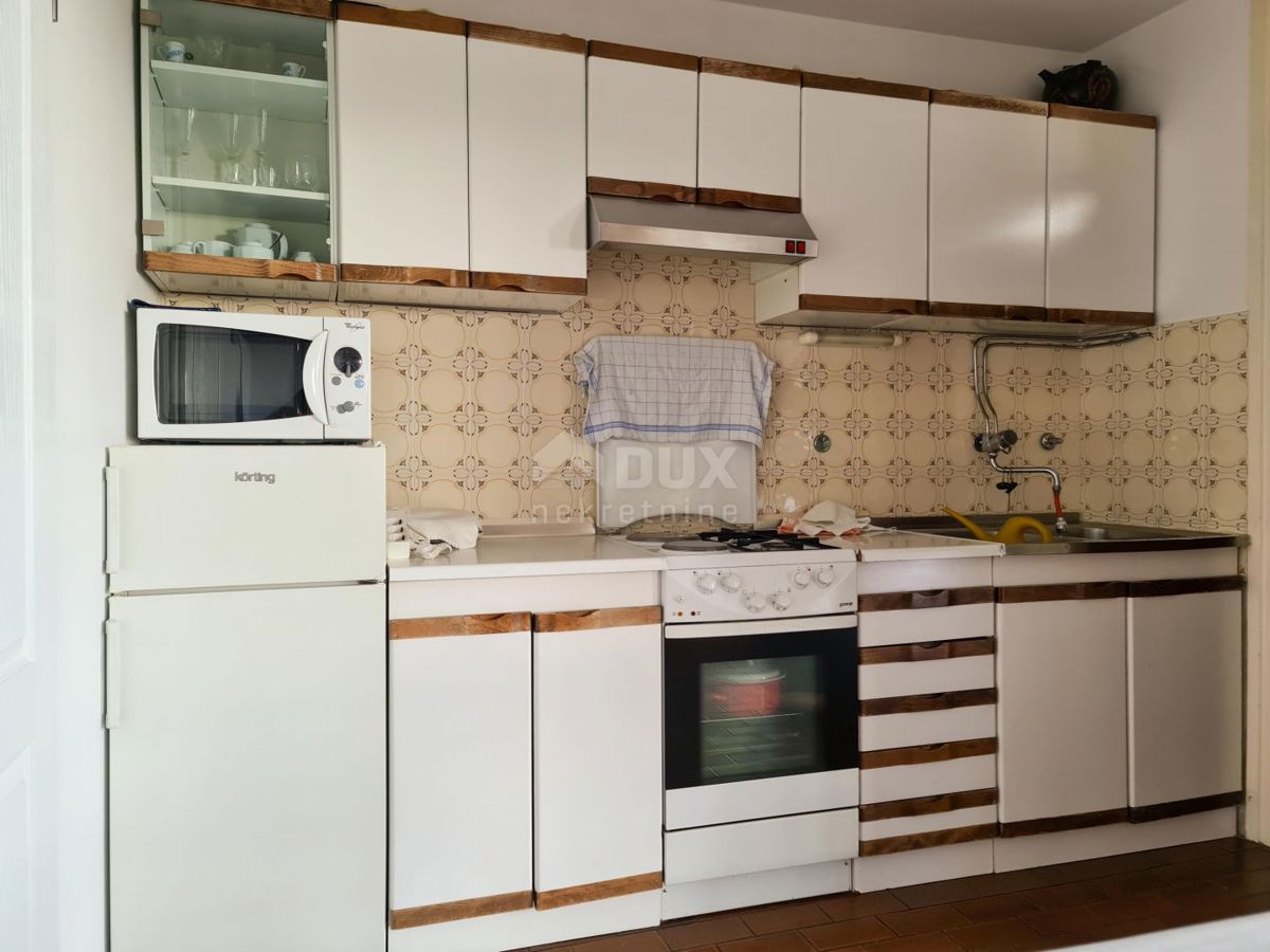 ISTRA, BUJE - Na novo prenovljen apartma s pogledom na morje