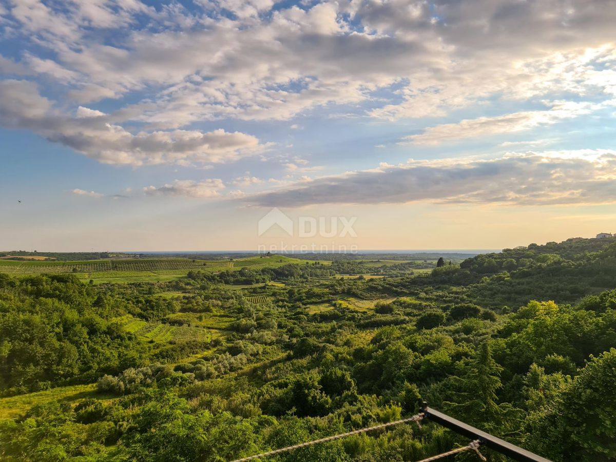 ISTRA, BUJE - Na novo prenovljen apartma s pogledom na morje