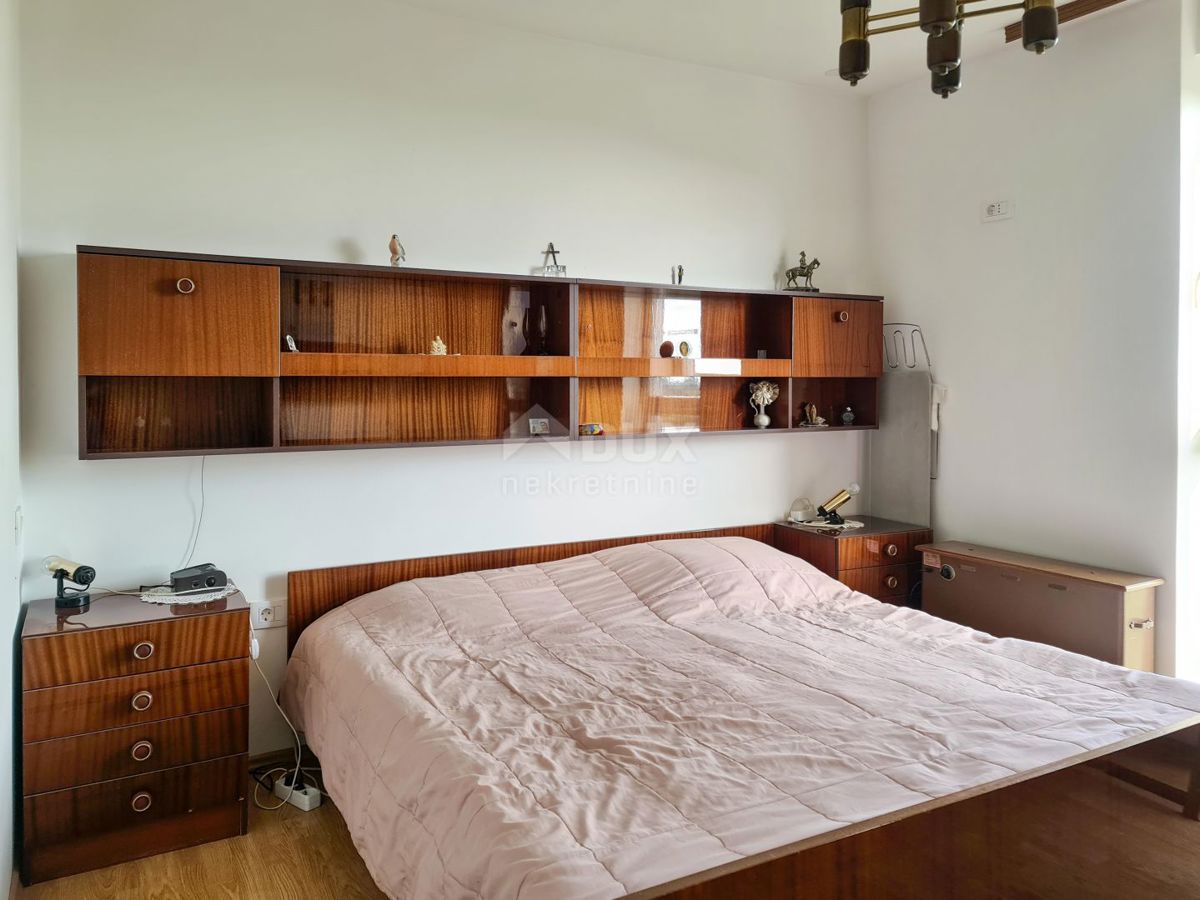 ISTRA, BUJE - Na novo prenovljen apartma s pogledom na morje