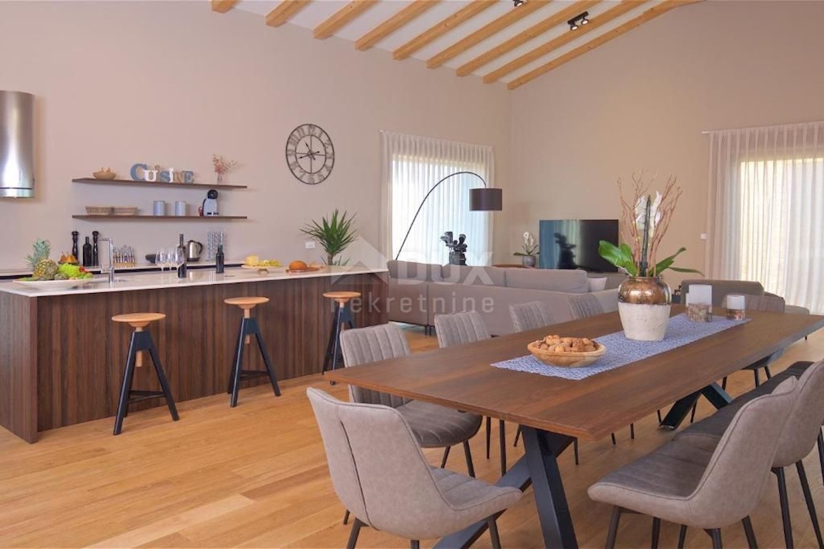ISTRA, BRTONIGLA - Moderna vila s pogledom na morje
