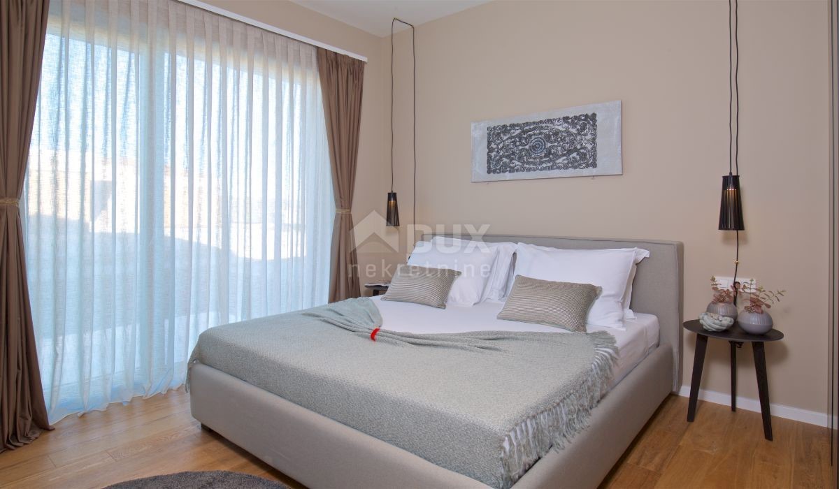ISTRA, BRTONIGLA - Moderna vila s pogledom na morje