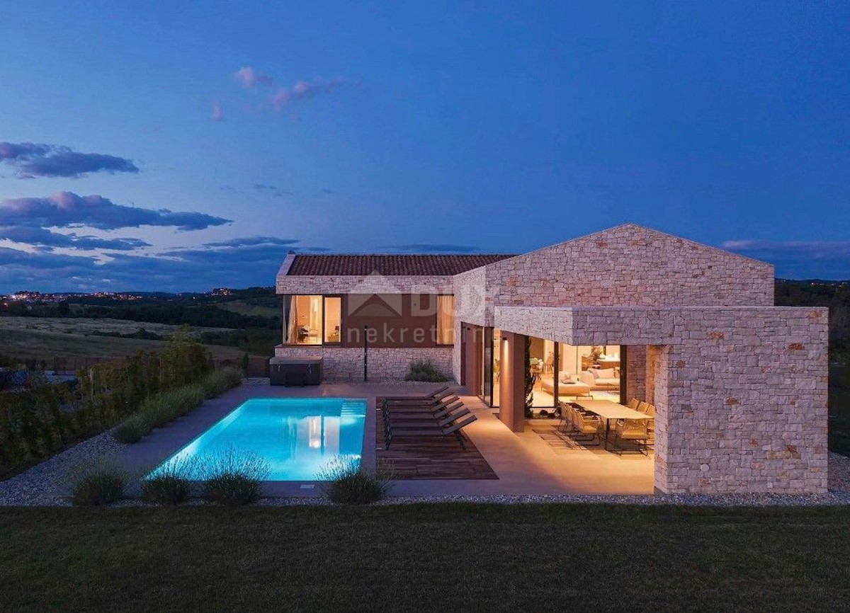 ISTRA, BRTONIGLA - Moderna vila s pogledom na morje