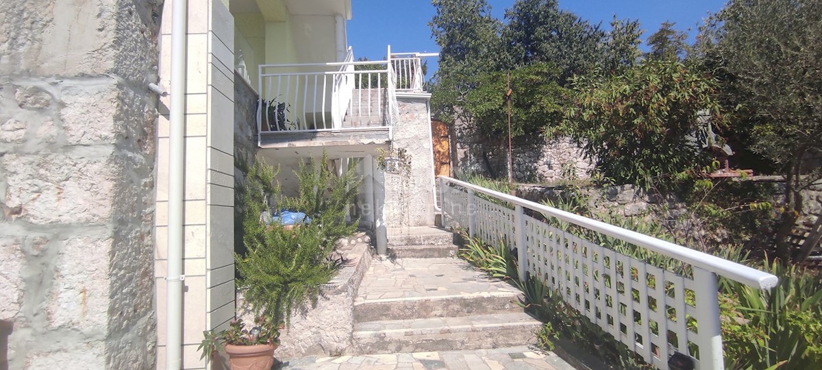 Dramalj, Crikvenica, 215m2