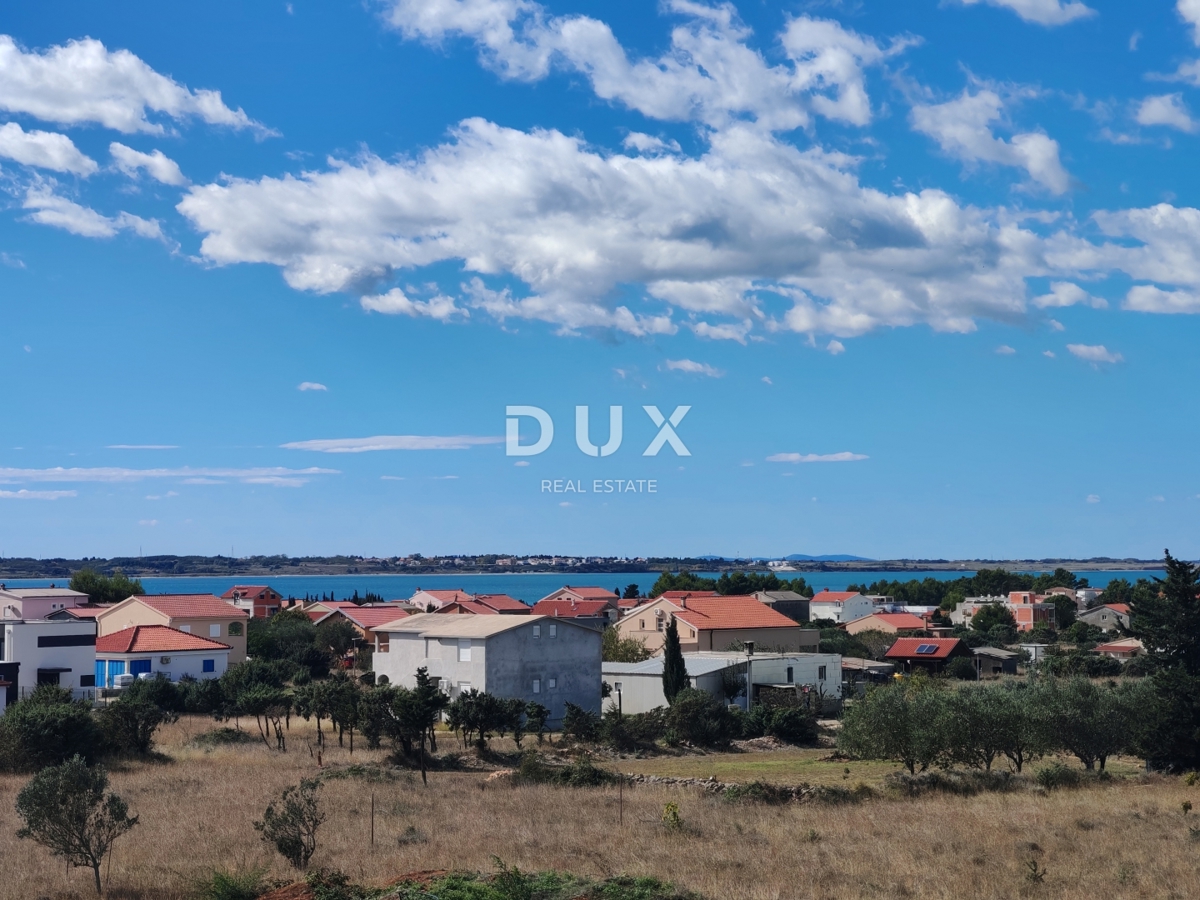 ZADAR, VRSI - Ekskluzivna naložbena priložnost: luksuzna vila s 5 zvezdicami z ogrevanim bazenom in pogledom na morje